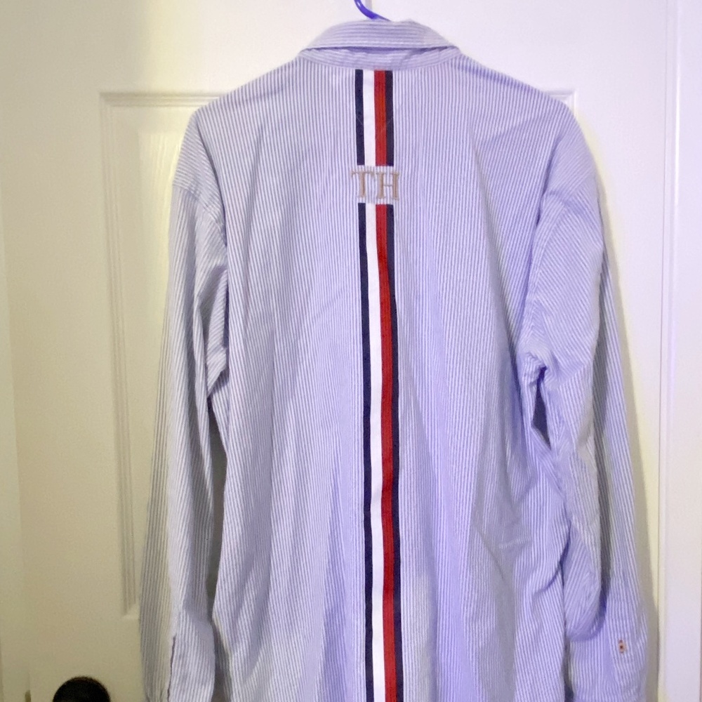 Oversized XL Tommy Hilfiger Long Sleeves